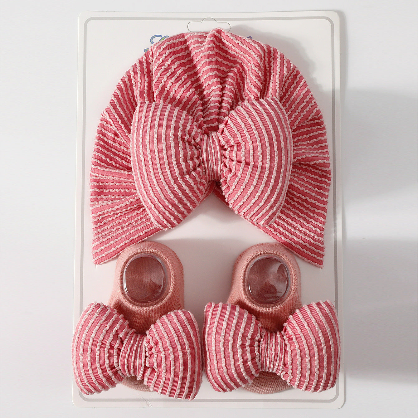Set Accessori Neonata "Fiocchi d'Amore"