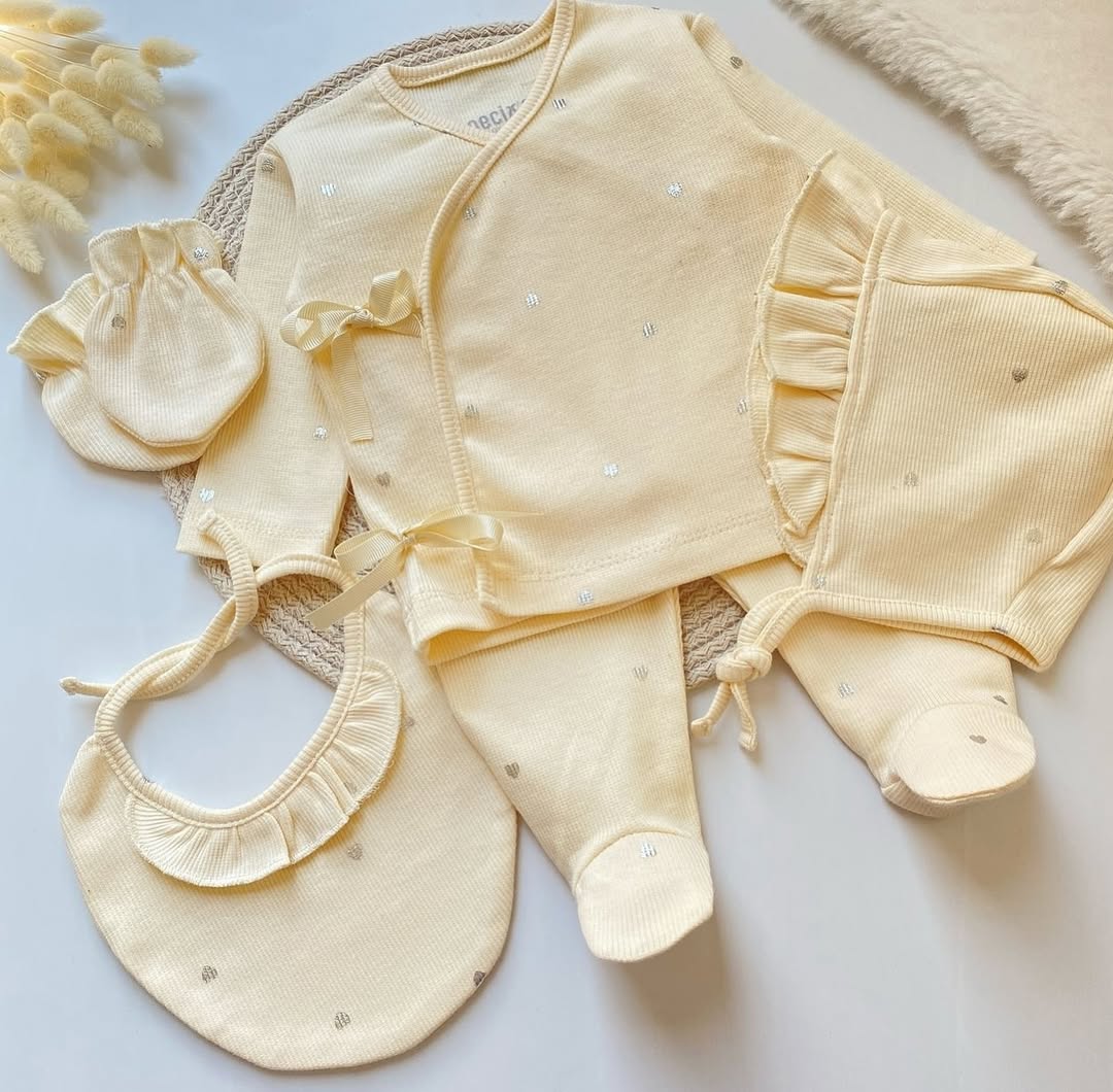 Set Neonata/ Bimba 5 Pezzi in Cotone – Beige Naturale in Cotone