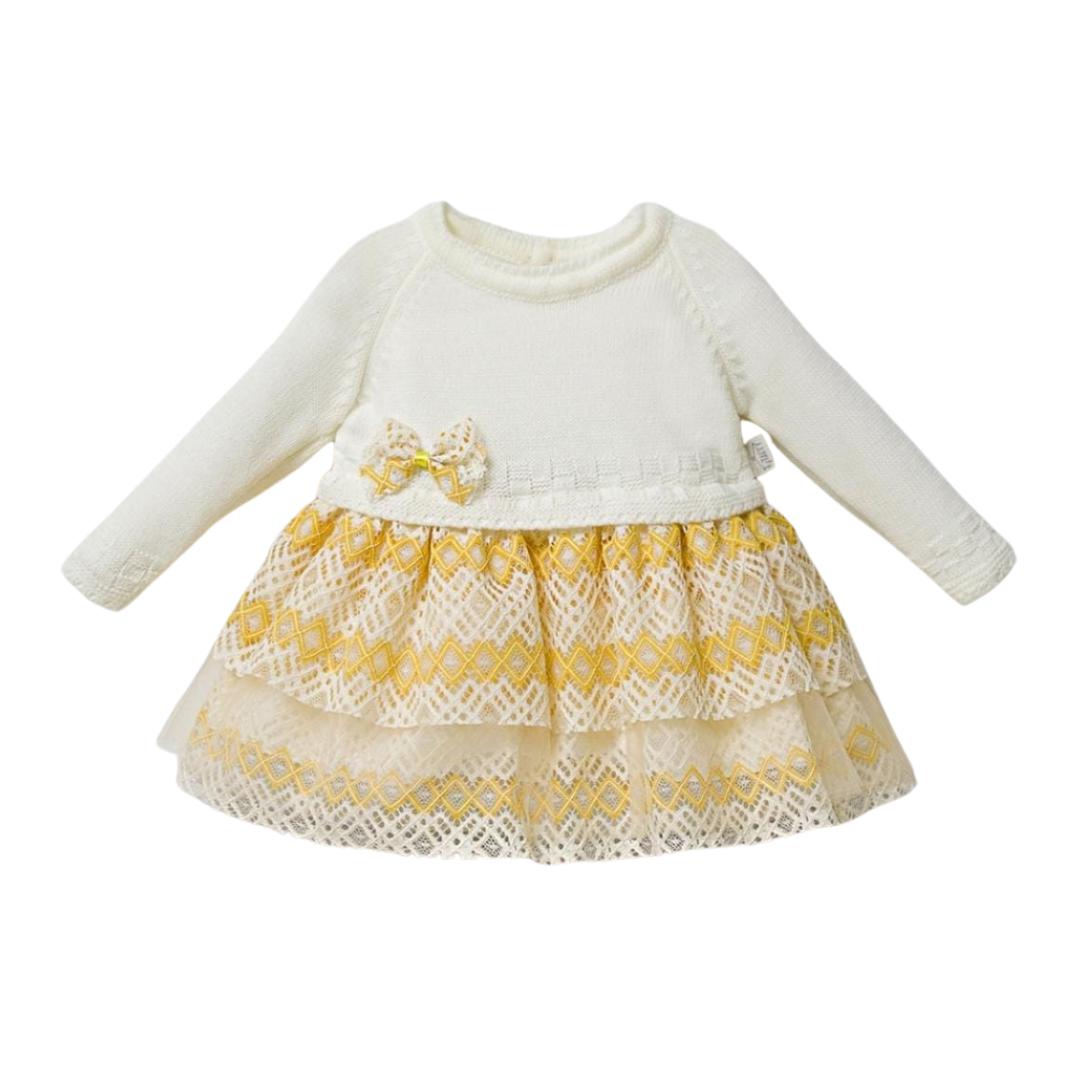 Vestido de invierno de punto amarillo y blanco