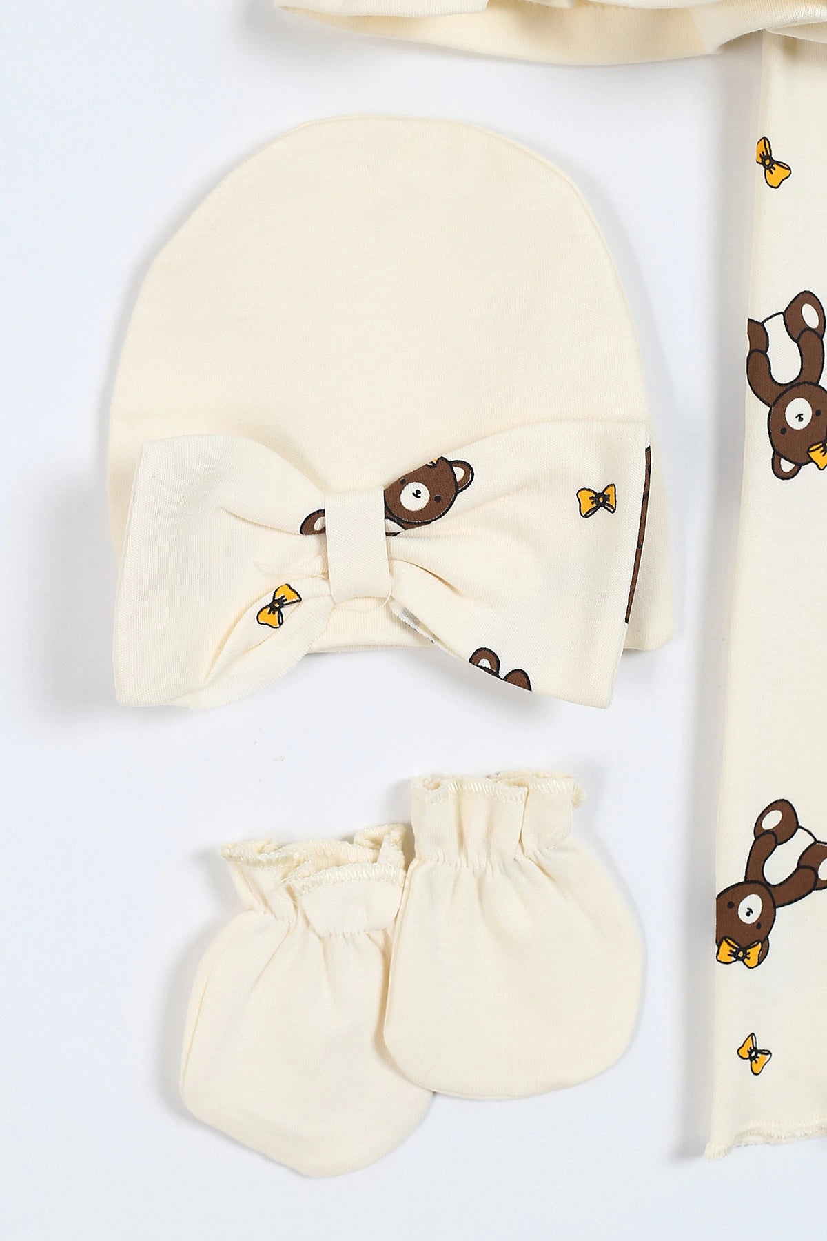 Set Neonata/ Bimba Orsetto 5 Pezzi con Maglia, Pantaloni e Accessori Beige