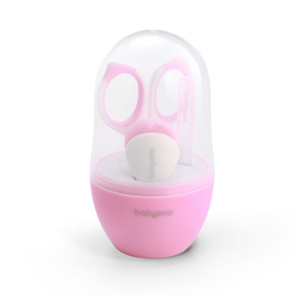 Kit de uñas con tijeras, cortaúñas y lima.
