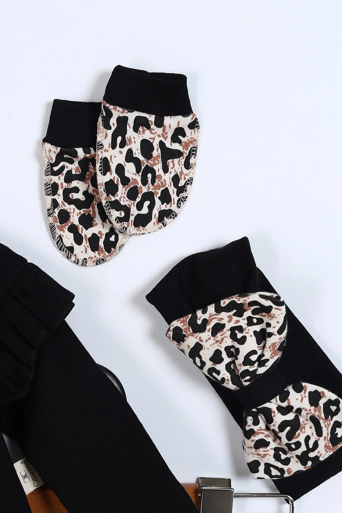 Set Nascita 5 pezzi Neonata/ Bimba "Wild Chic" Animalier