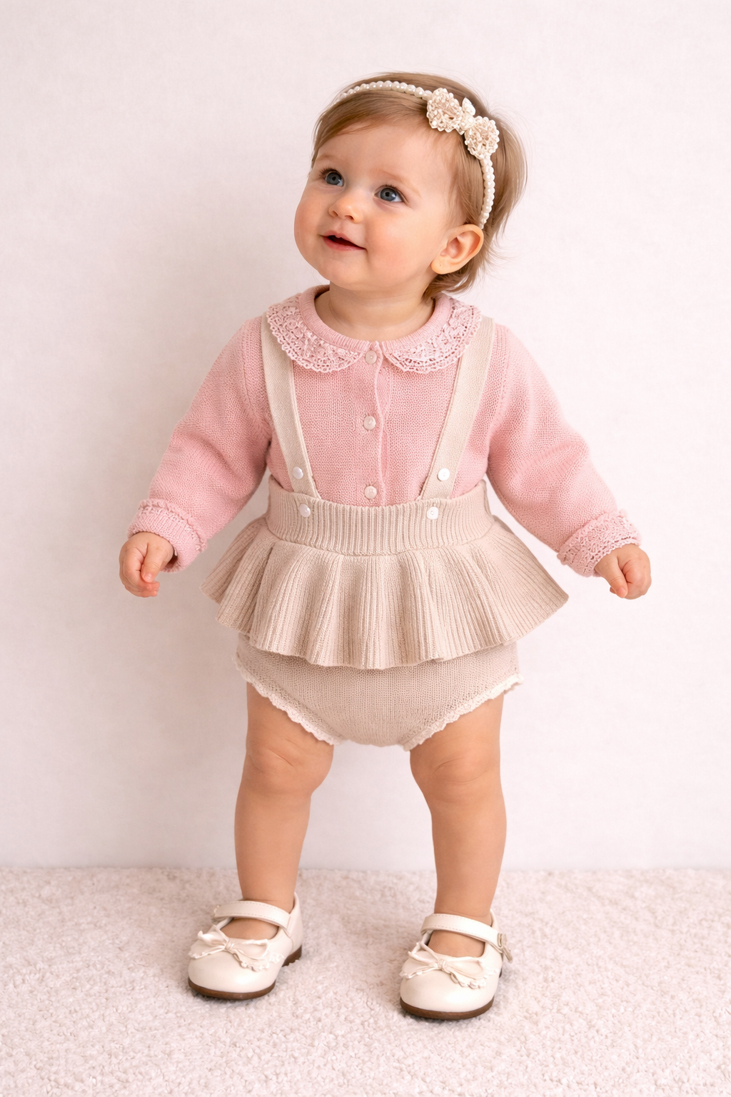 Coordinato Maglia Rosa & Gonna-Salopette Beige – Inverno