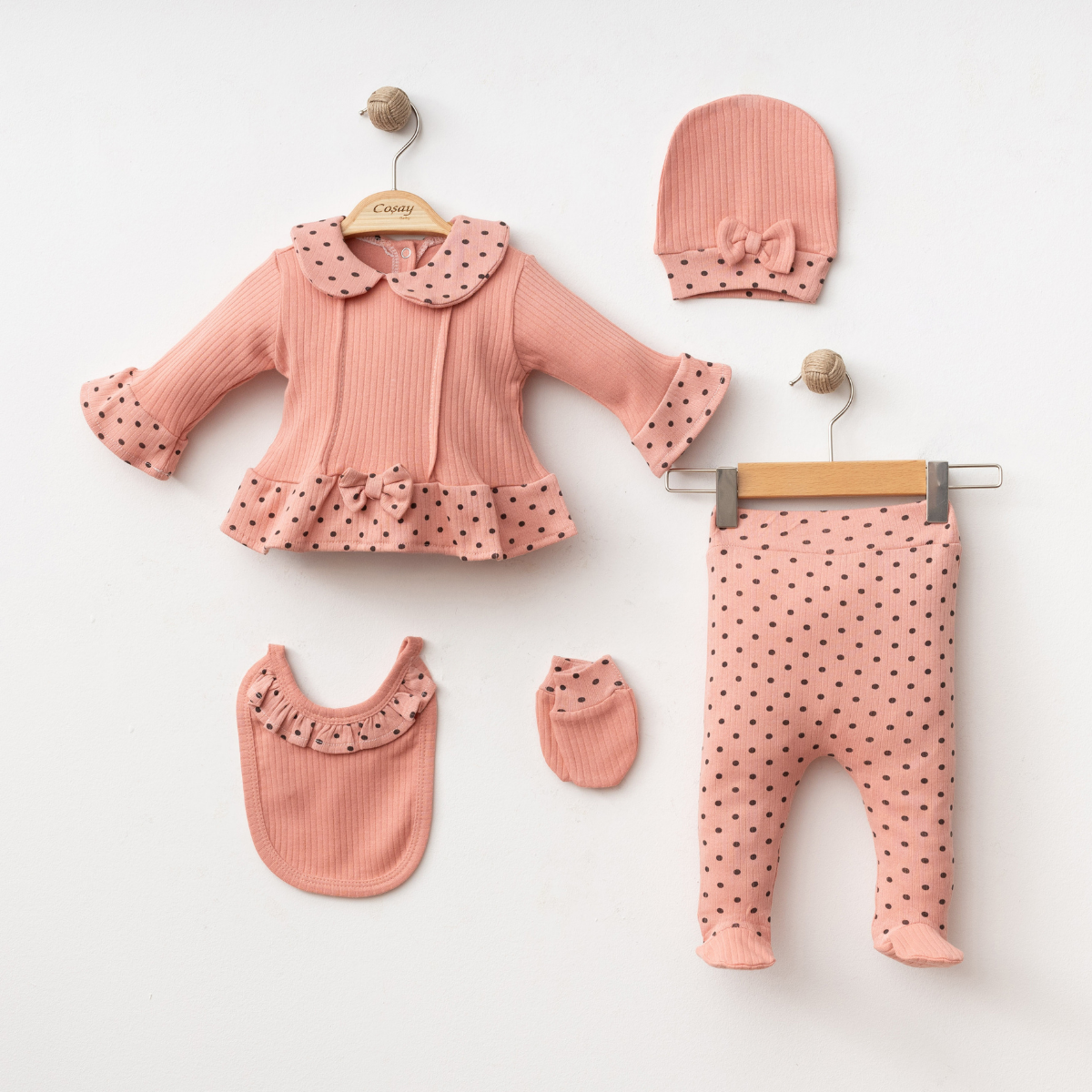 Set Neonata/ Bimba a Pois Elegante 5 Pezzi salmone in Cotone