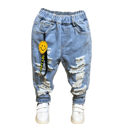 Jeans per Bambini – Design Strappato con Dettagli Moderni