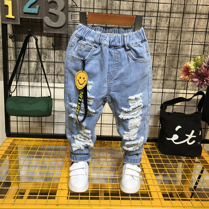 Jeans per Bambini – Design Strappato con Dettagli Moderni