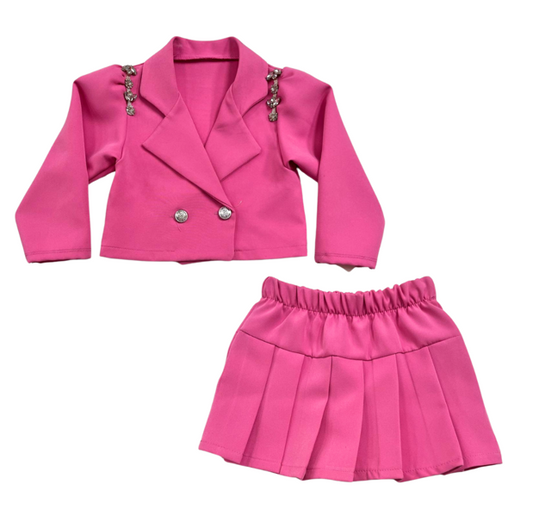 Tailleur rosa bimba con gonna plissettata