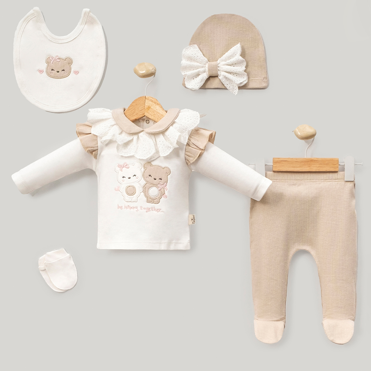 Set Neonata 5 Pezzi con Orsetti Ricamati – Vari Colori