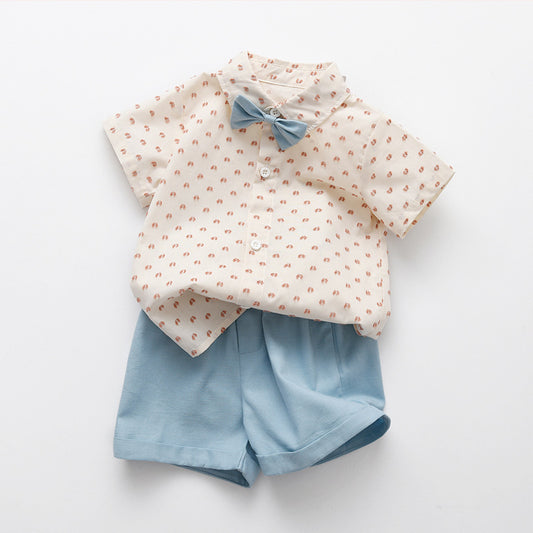 Completo Elegante per Bambino: Camicia con Papillon e Shorts