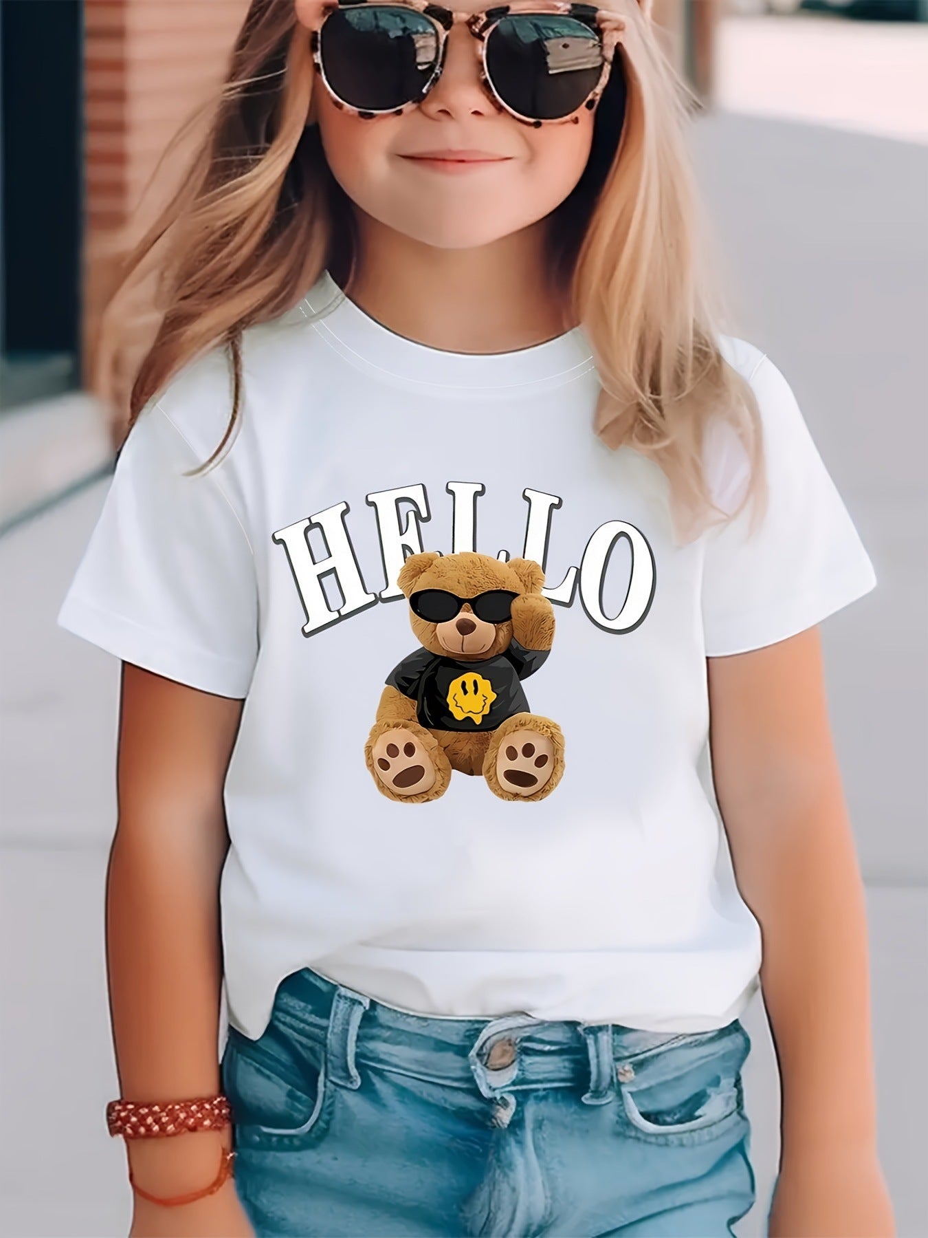 T-shirt Bambina con Orsetto Cool e Scritta "HELLO"