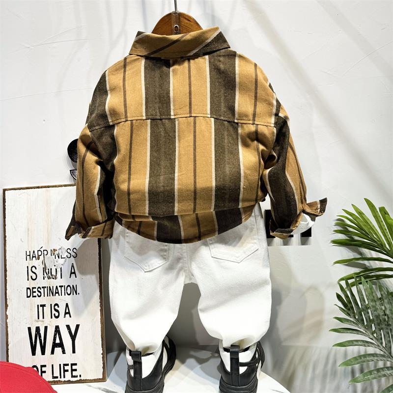 Completo Casual Bambino  Camicia a Righe e Pantaloni Bianchi