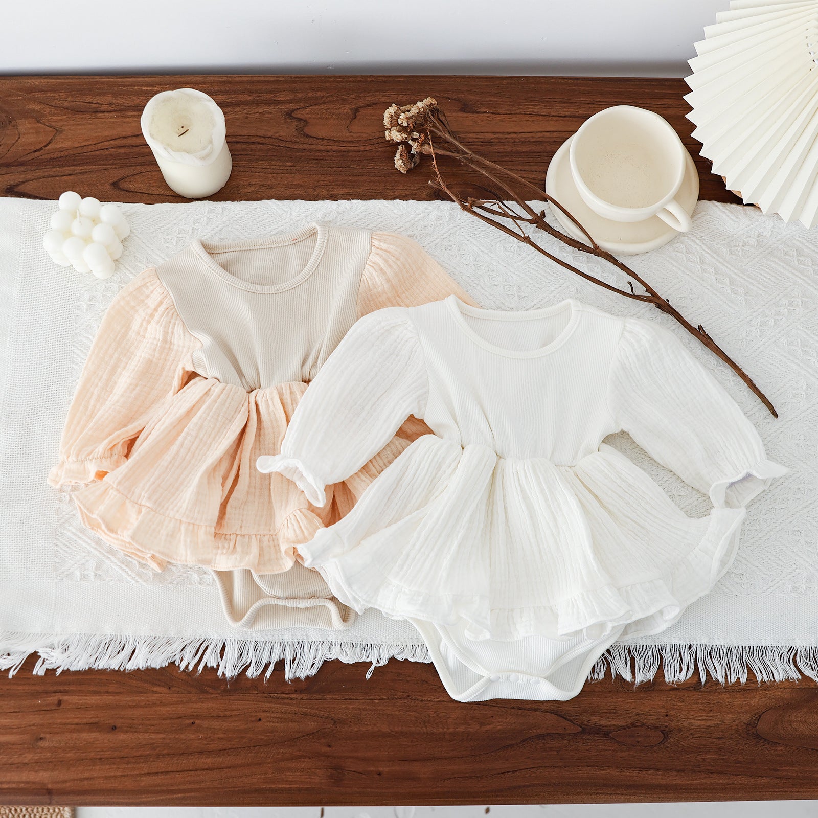 Body bimba con gonna in doppia garza e maniche a palloncino