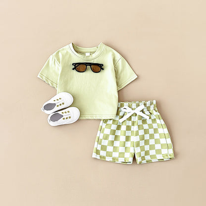 Completo Estivo Bambino  T-Shirt Monocolore e Shorts a Scacchi