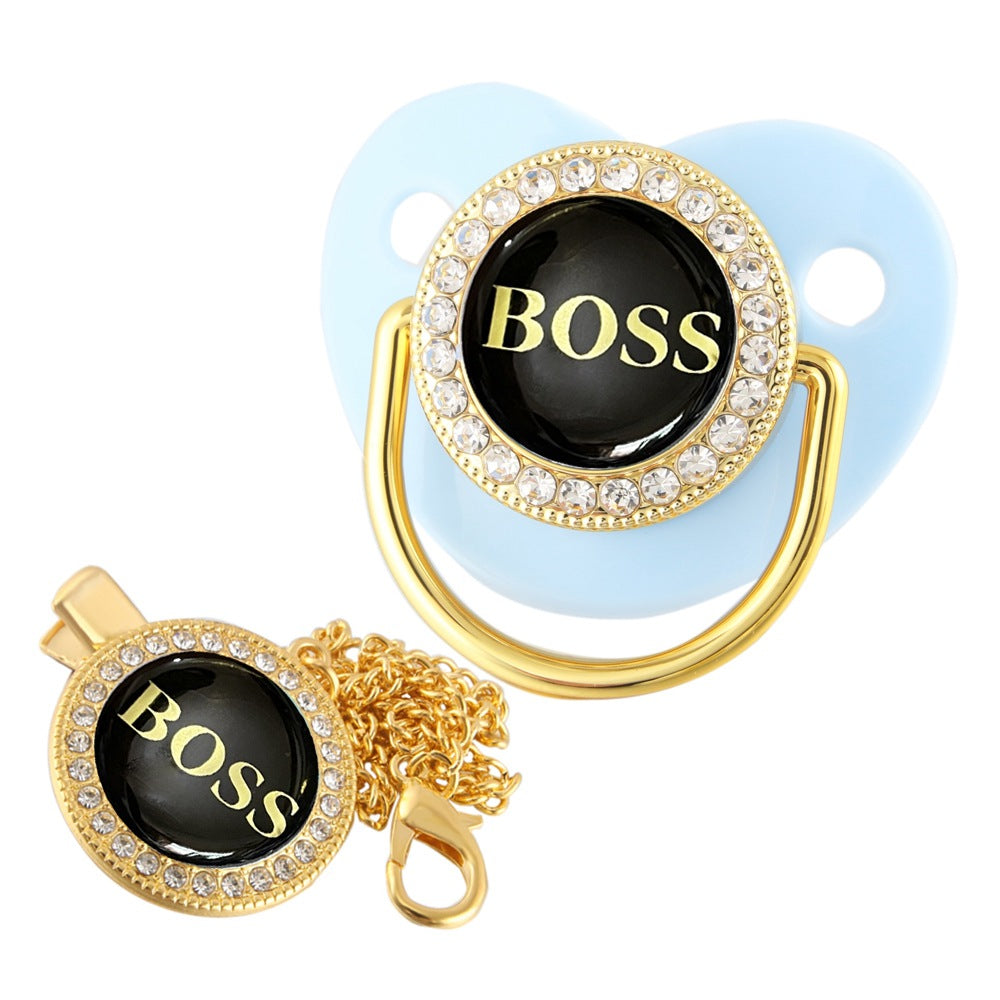Set Ciuccio con Catenella “BOSS” – Design Elegante con Strass oro