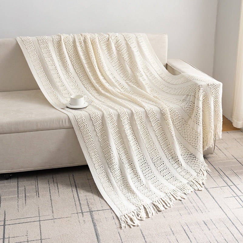 Plaid intrecciato con frange 127x180 cm – Coperta decorativa in maglia