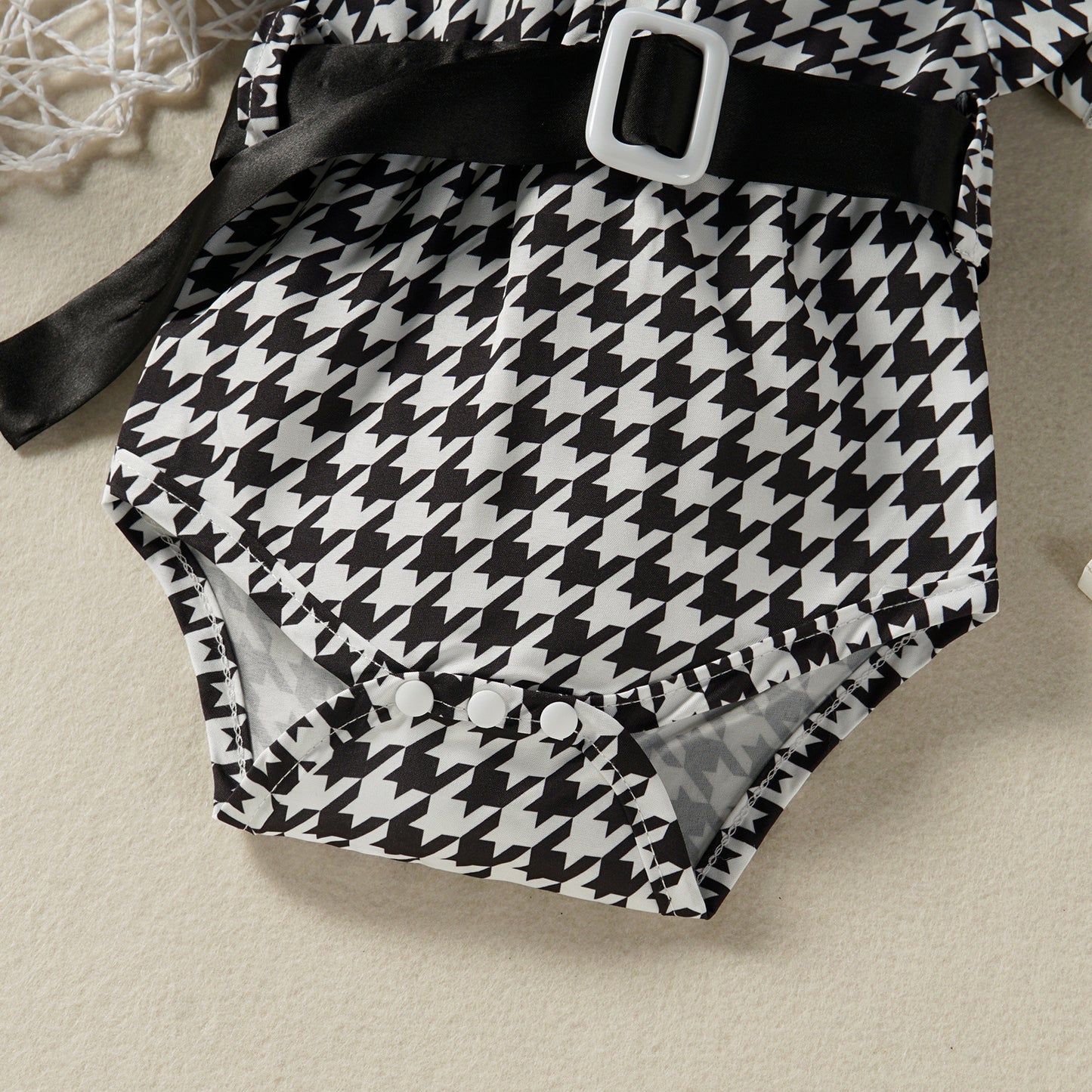Body Elegante Bambina con Cintura e Fiocco  Fantasia Pied de Poule