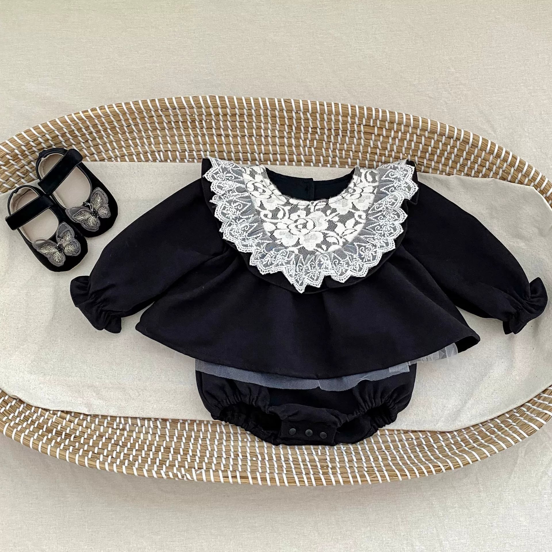 Completo Volant Pizzo – Autunno/Inverno