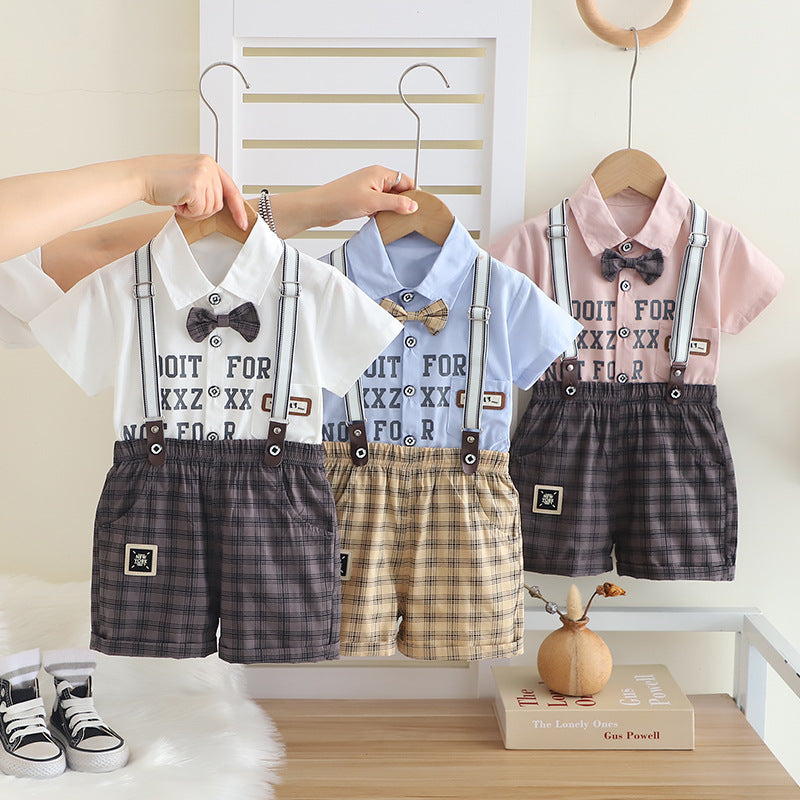 Completo Estivo Bimbo con Bretelle "Little Gentleman" - Camicia, Shorts a Quadri e Papillon