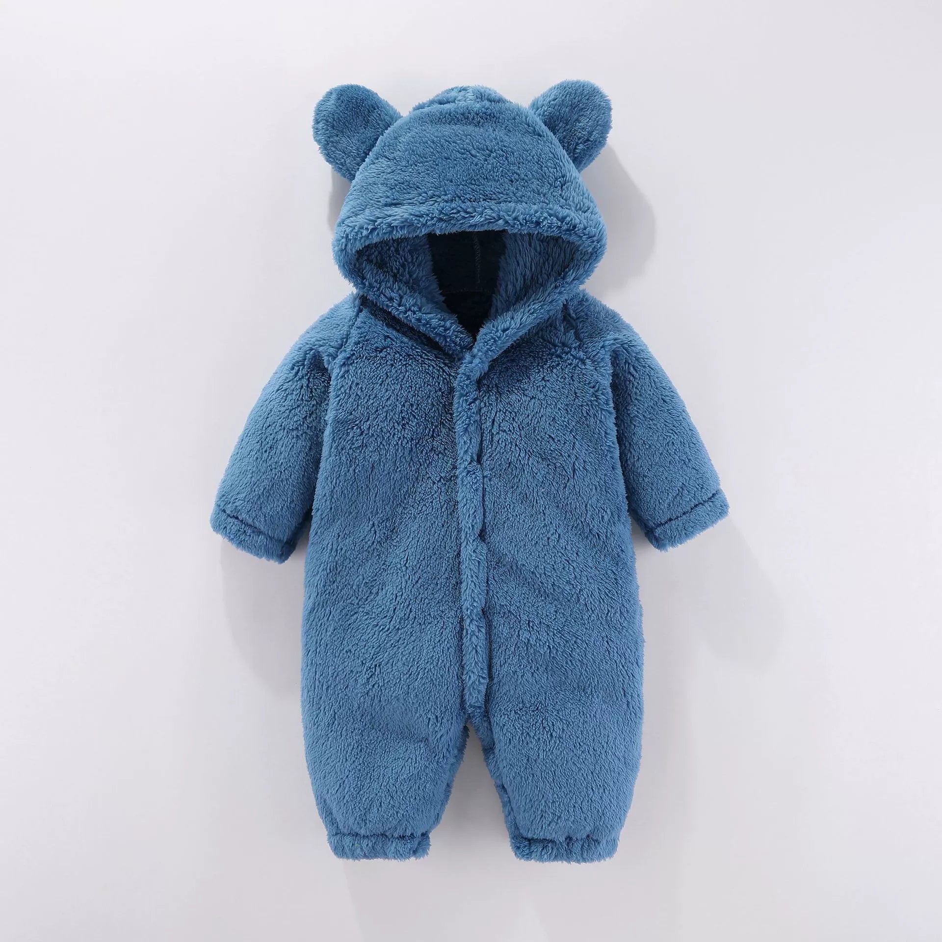 Tuta invernale “Teddy Bear” in peluche con cappuccio e orecchiette – Calda e morbida