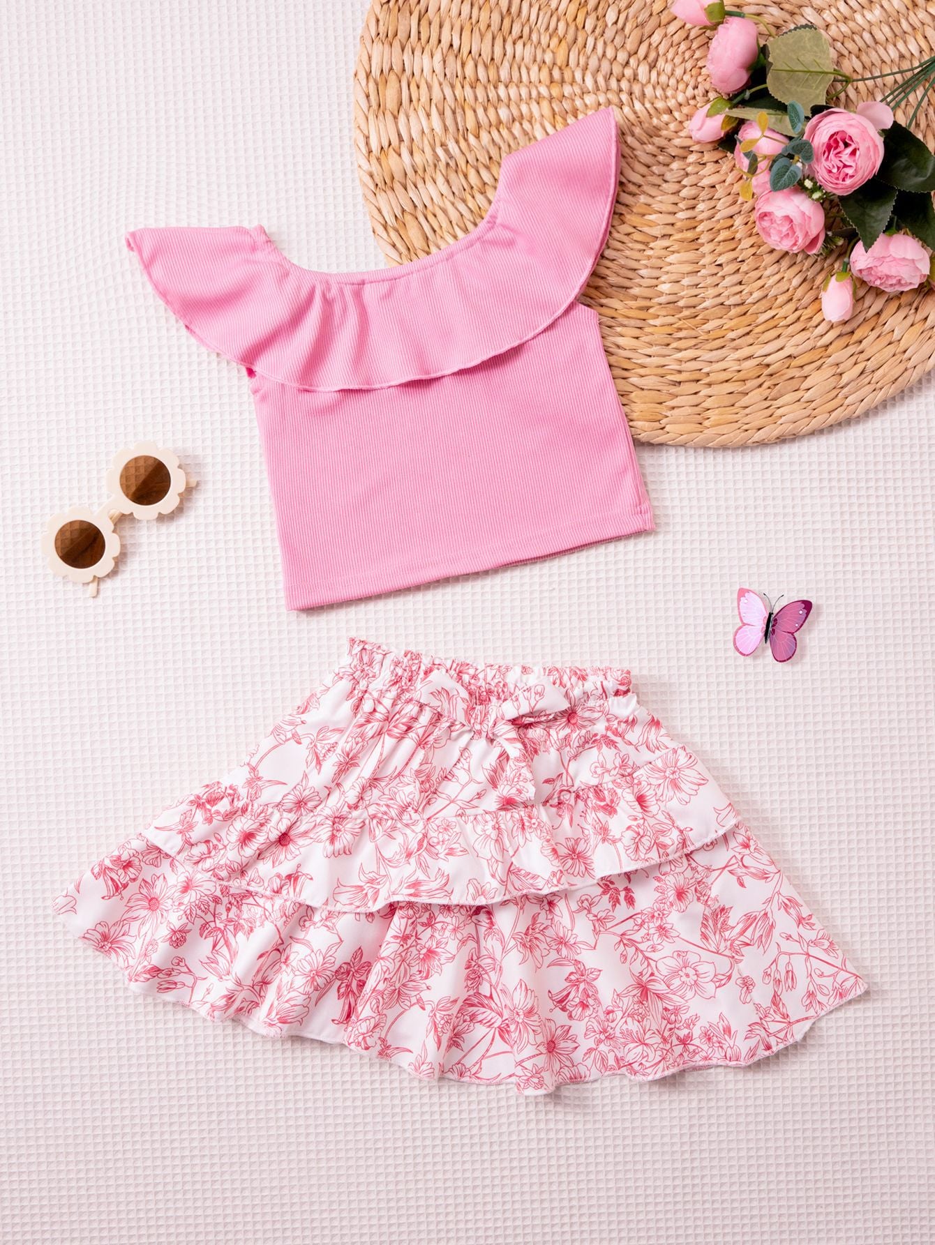 Completo Estivo Bimba – Top Rosa con Volant e Gonna a Balze Floreale