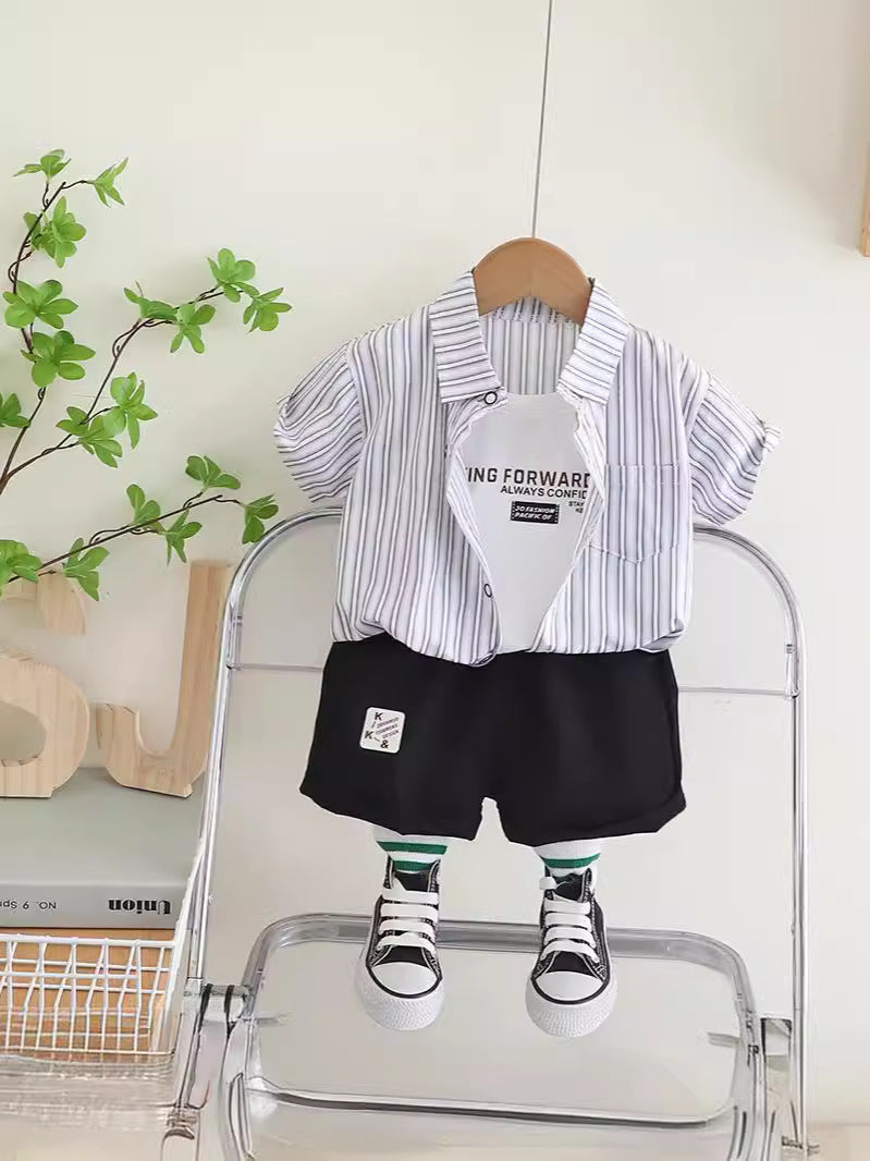 Completo Estivo Bambino  Camicia a Righe Multicolor e Shorts Neri