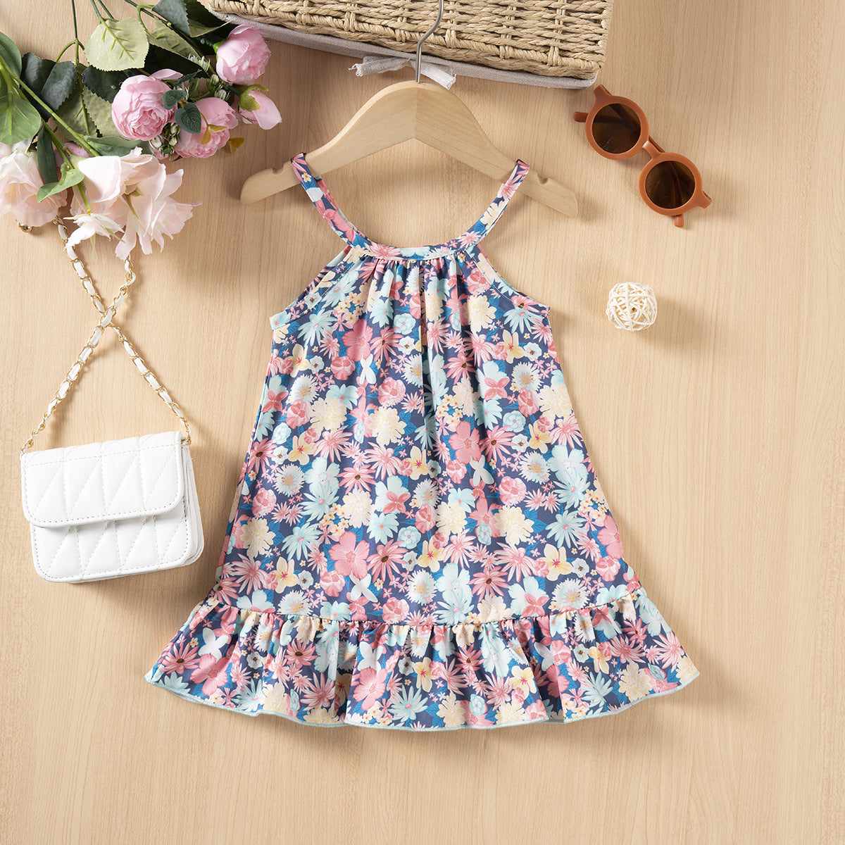 Vestito Estivo Bimba con Fantasia Floreale  Spalline Sottili e Volant