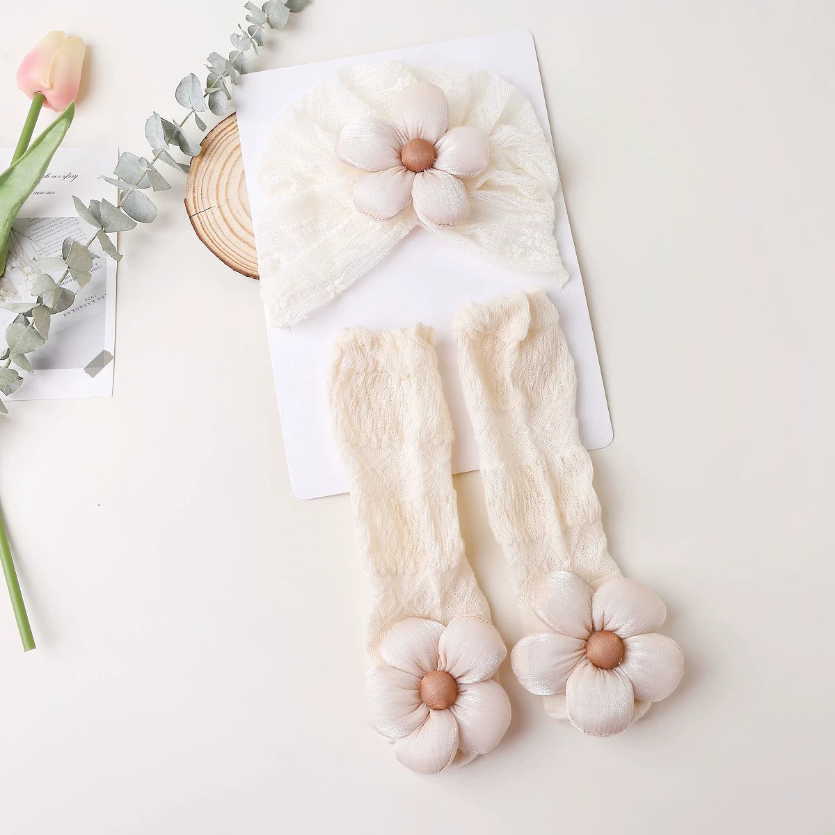 Set Fascia e Calzini Neonata con Fiore Gigante – Accessori Eleganti per Bambina