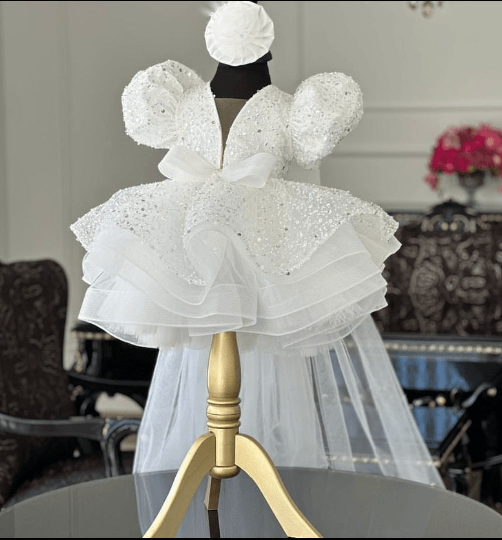 Abito da Cerimonia Bambina Bianco con Maniche a Sbuffo, Strass e Coda in Tulle