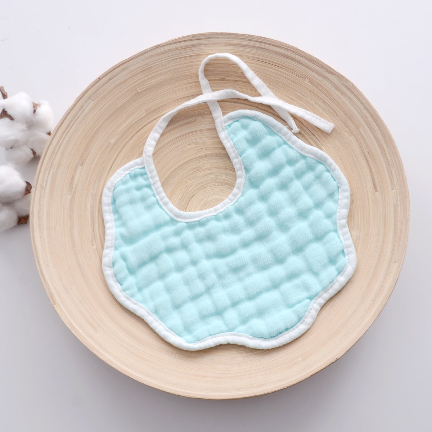 Bavaglino Neonato in Mussola Morbida – Forma a Fiore, 100% Cotone