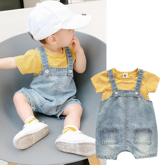 Completo Salopette in Denim e T-Shirt a Righe per Bambini