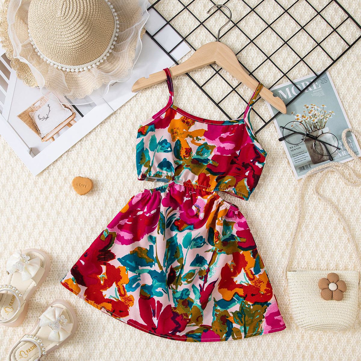 Vestito Estivo Bimba a Spalline   Fantasia Floreale Multicolor