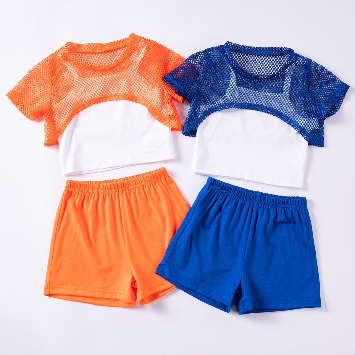 Completo Sportivo Estivo per Bambina con Top a Rete e Shorts