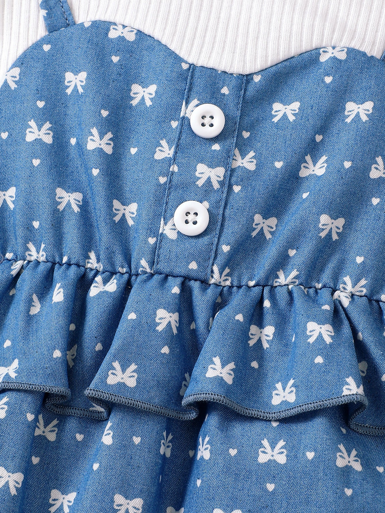 Salopette in Denim con Fiocchi, Maglia a Maniche Lunghe e Fascia Coordinata