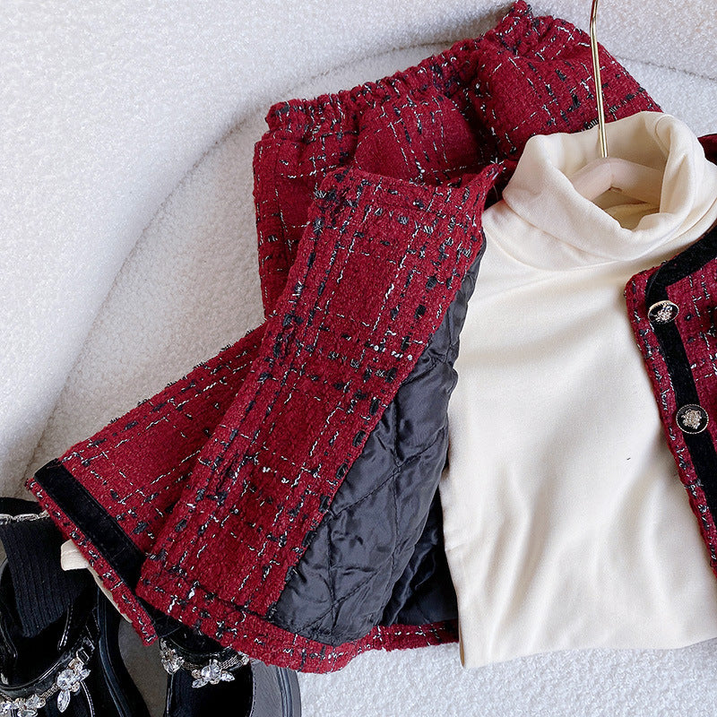 Set Bambina Elegante in Tweed Rosso 2 Pezzi – Giacca con Fiocchi e Gonna