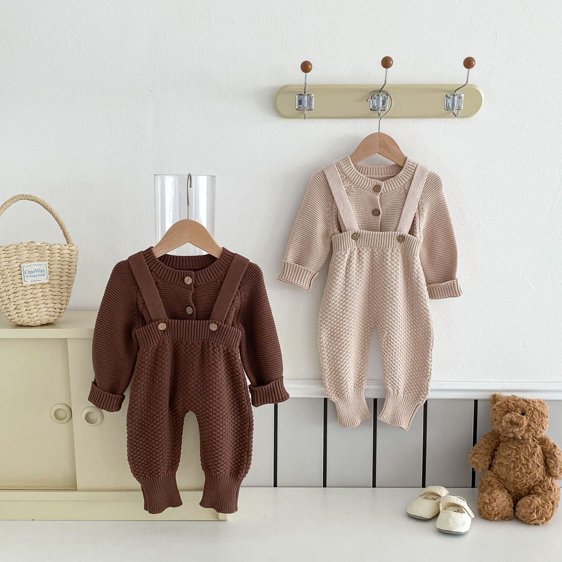 Salopette Bimba  in Maglia Calda con Bretelle