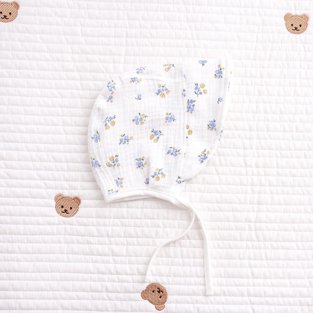 Cappellino in Mussola Neonato