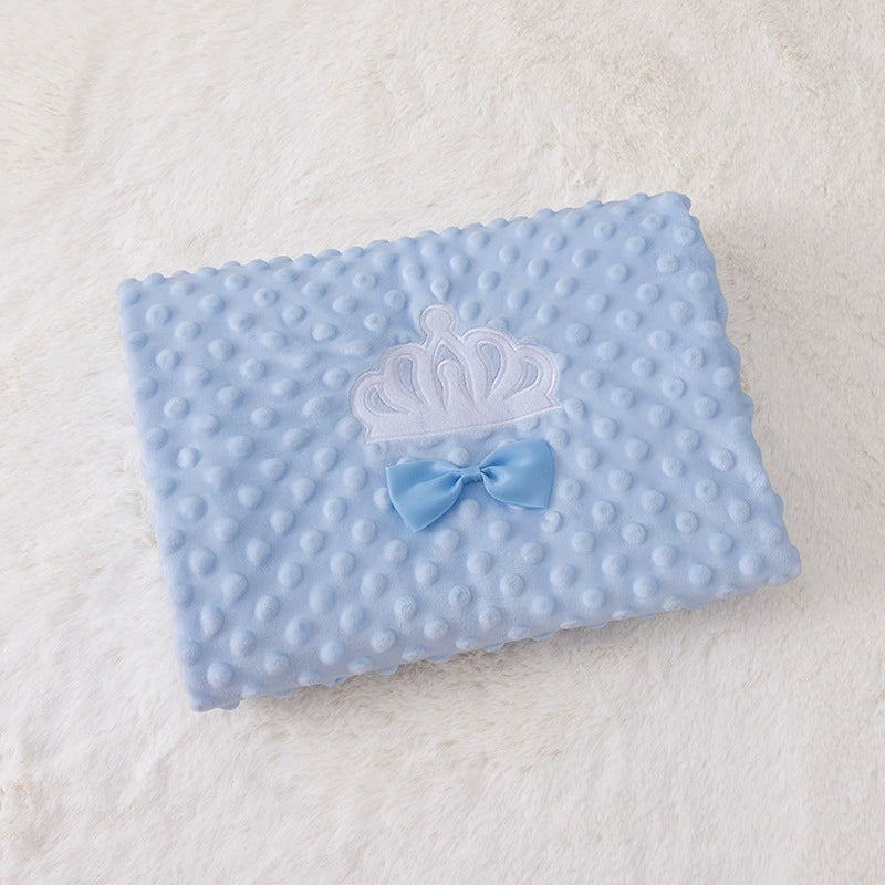 Copertina Neonato/a con Corona e Fiocco – Morbida e Calda