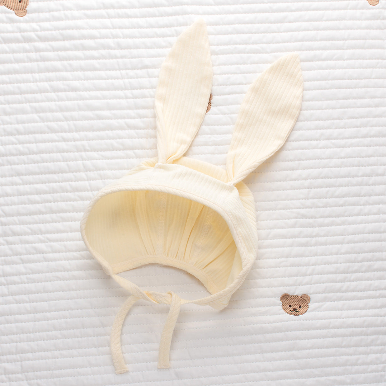 Cappellino Estivo  neonata con laccetti – Coniglietto rosa