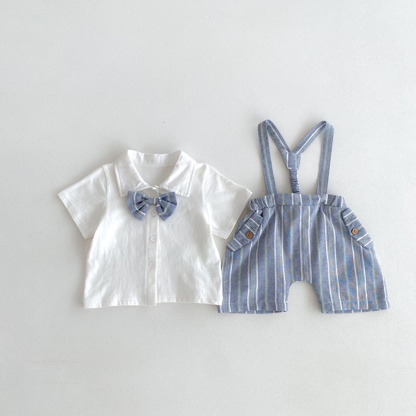 Completo Bambino con Camicia e Pantaloncini con Bretelle a Righe