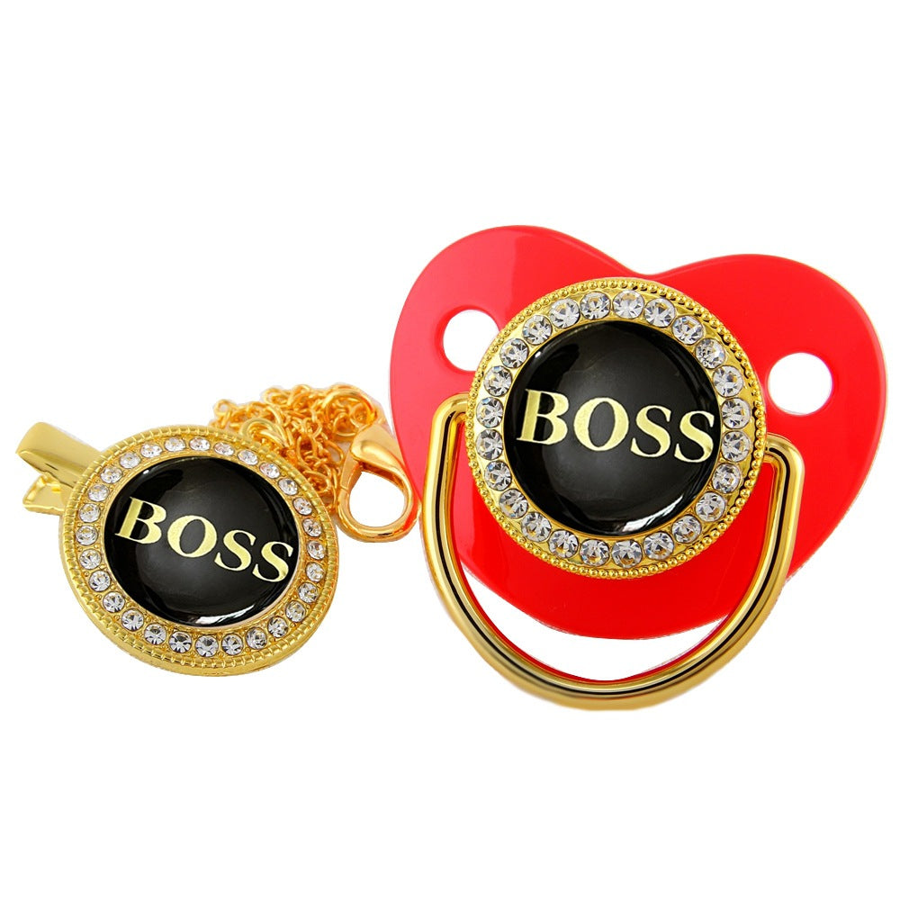 Set Ciuccio con Catenella “BOSS” – Design Elegante con Strass oro