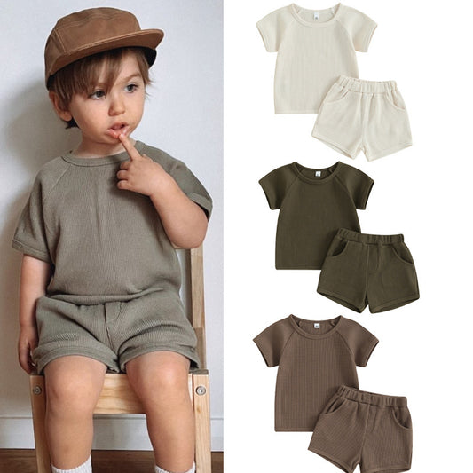 Completo Bambino Estivo in Tessuto Waffle - T-Shirt e Shorts