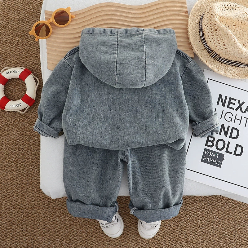 Completo denim streetwear per bimbo  Felpa con cappuccio e jeans