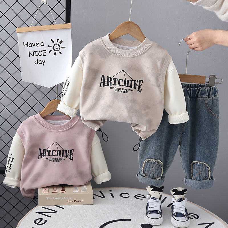 Completo Bimbo Felpa “Artchive” e Jeans  Look Casual Autunno/Inverno