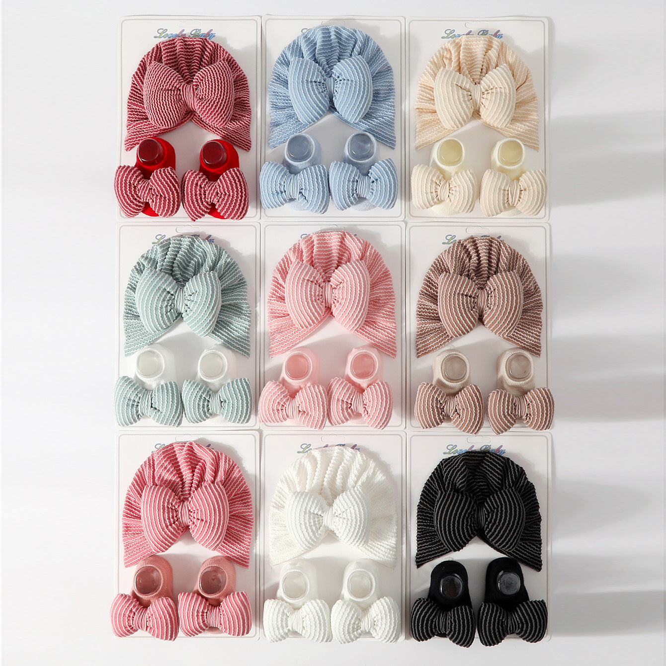 Set Accessori Neonata "Fiocchi d'Amore"