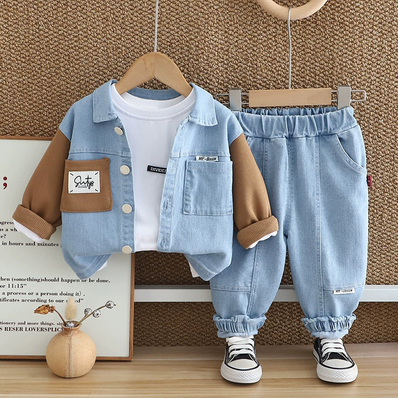 Completo denim sportivo per bimbo