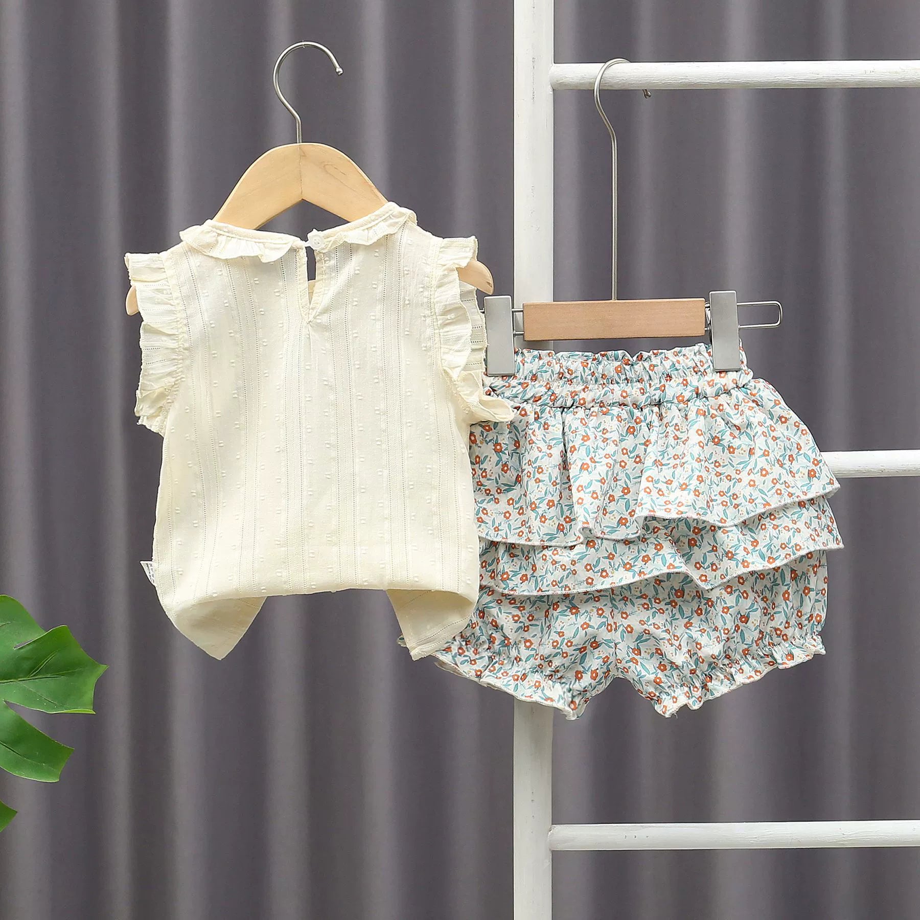 Completo bimba  Blusa con Rouches e Shorts con Balze