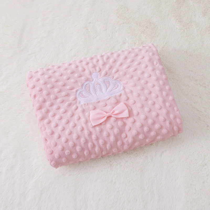Copertina Neonato/a con Corona e Fiocco – Morbida e Calda