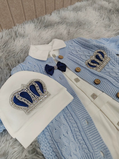 Completo Neonato Elegante 3 Pezzi – Azzurro con Corona