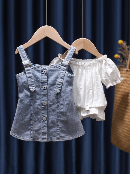 Set Abito Salopette in Denim e Blusa per Bambina