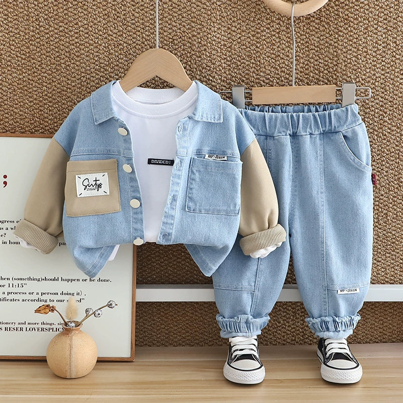 Completo denim sportivo per bimbo